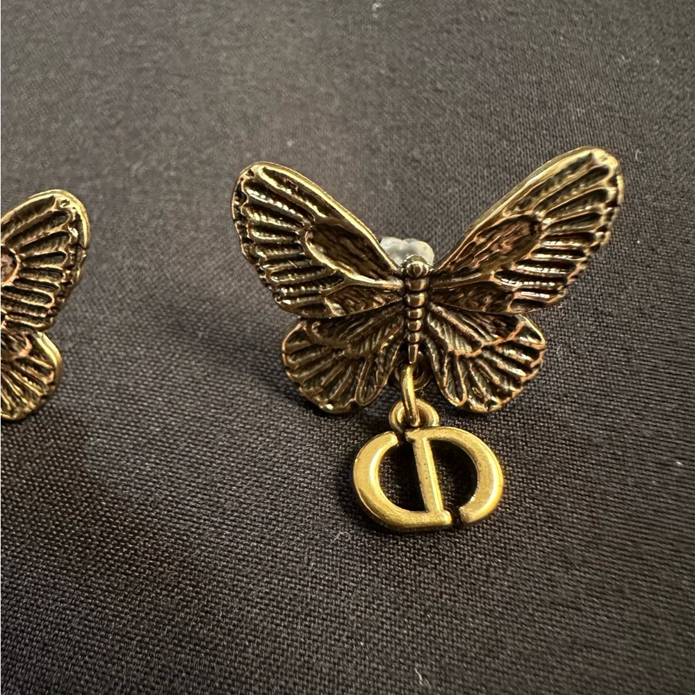 Christian Dior Butterfly Earrings - Picture 3 of 4
